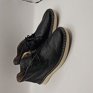 Johnston & Murphy Kids Mcguffey Chukka Big Kid size 2